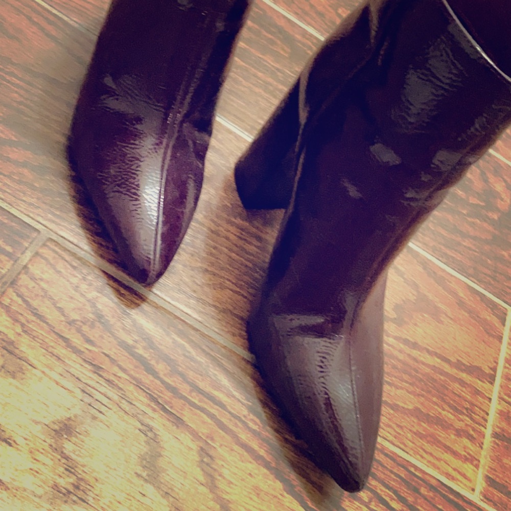 BURGANDY ANKLE BOOTS